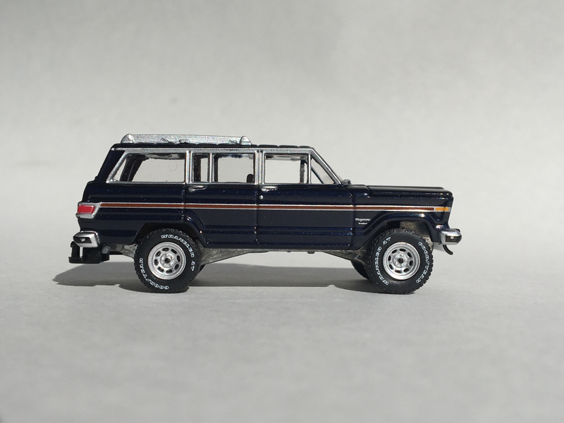 Illustration for article titled LaLD Car Week 2019 - 80s - Johnny Lightning 1/64 1981 Wagoneer